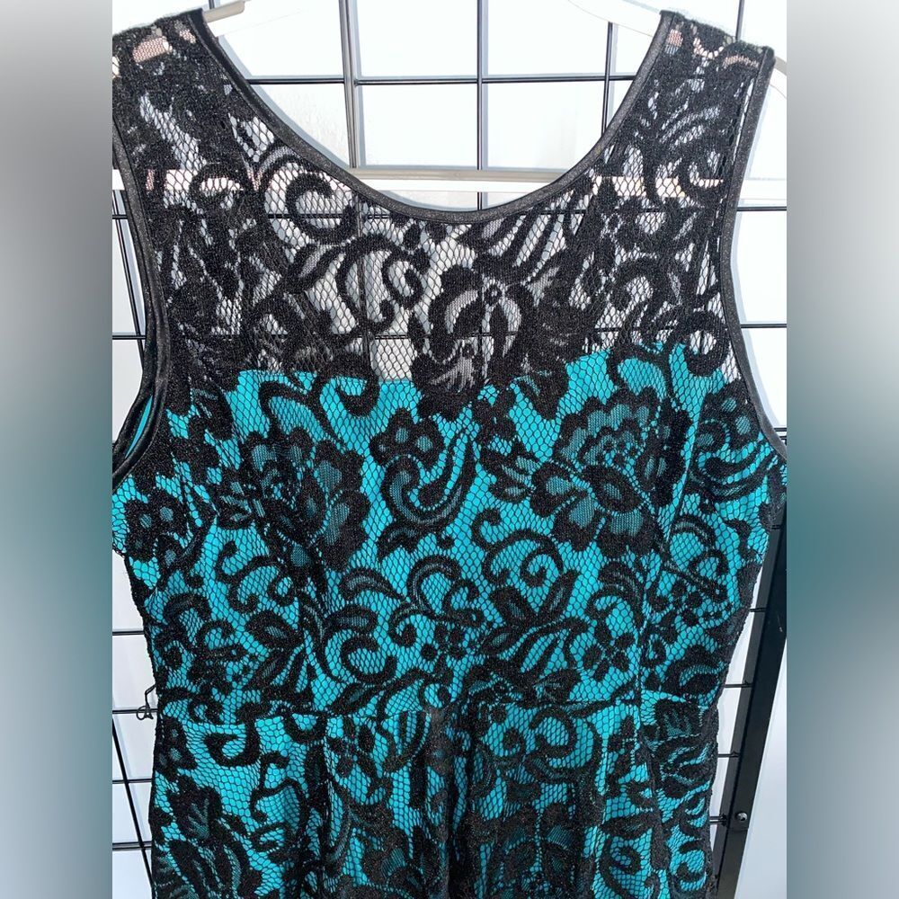 Sally USA plus size teal dress with black lace overlay EUC - Picture 2 of 10